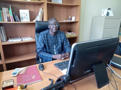 Bu, ucad, M. Alioune Cissé conservateur de Bibliothèque 